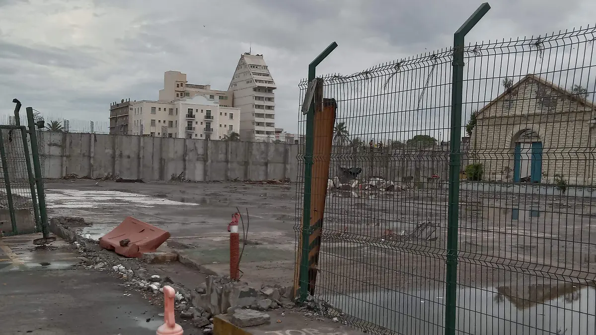 Espacio donde se construirá la plaza heroísmo 